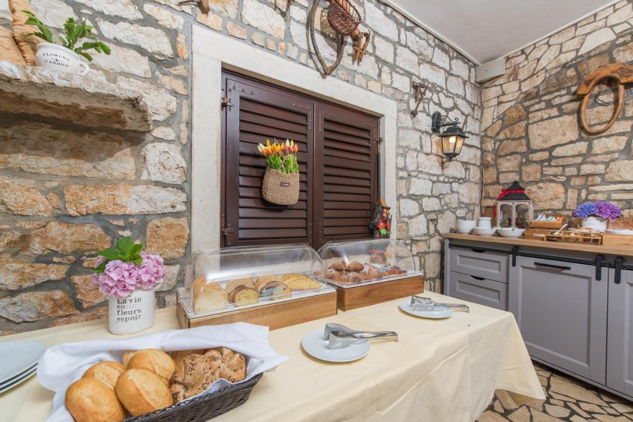 Bed & Breakfast Daniela Veleniki Zewnętrze zdjęcie