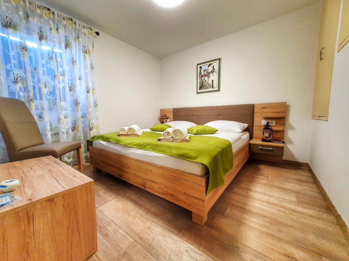 Bed & Breakfast Daniela Veleniki Zewnętrze zdjęcie